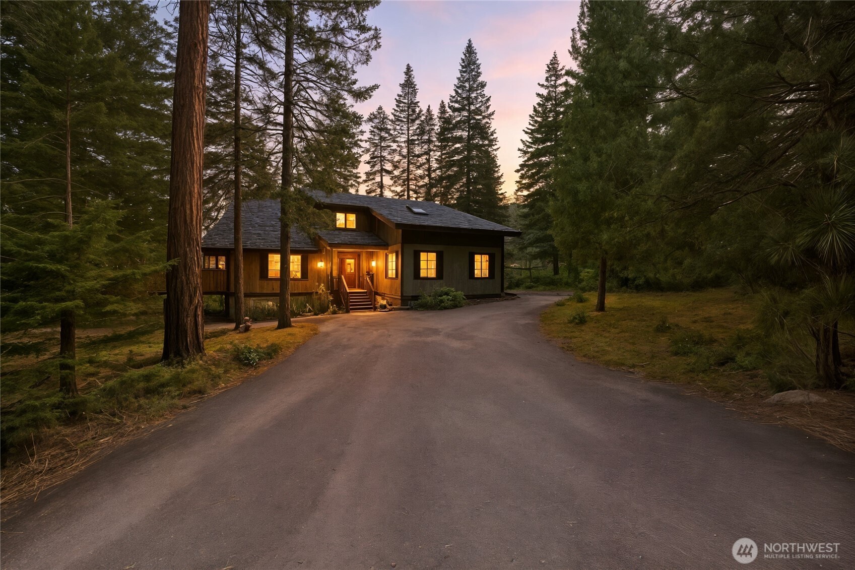 6545 Forest Ridge Drive Wenatchee, WA 98801 - Photo 3 of 40 a view of street and trees in the background