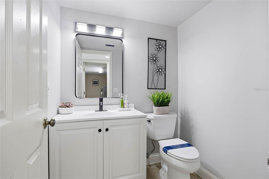 9149 Maple Court Seminole, FL 33777 - Photo 24 of 32