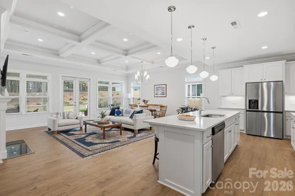 $525,000 | 16136 Commodore Drive, Lancaster, SC 29720