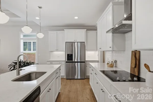 $525,000 | 16136 Commodore Drive, Lancaster, SC 29720