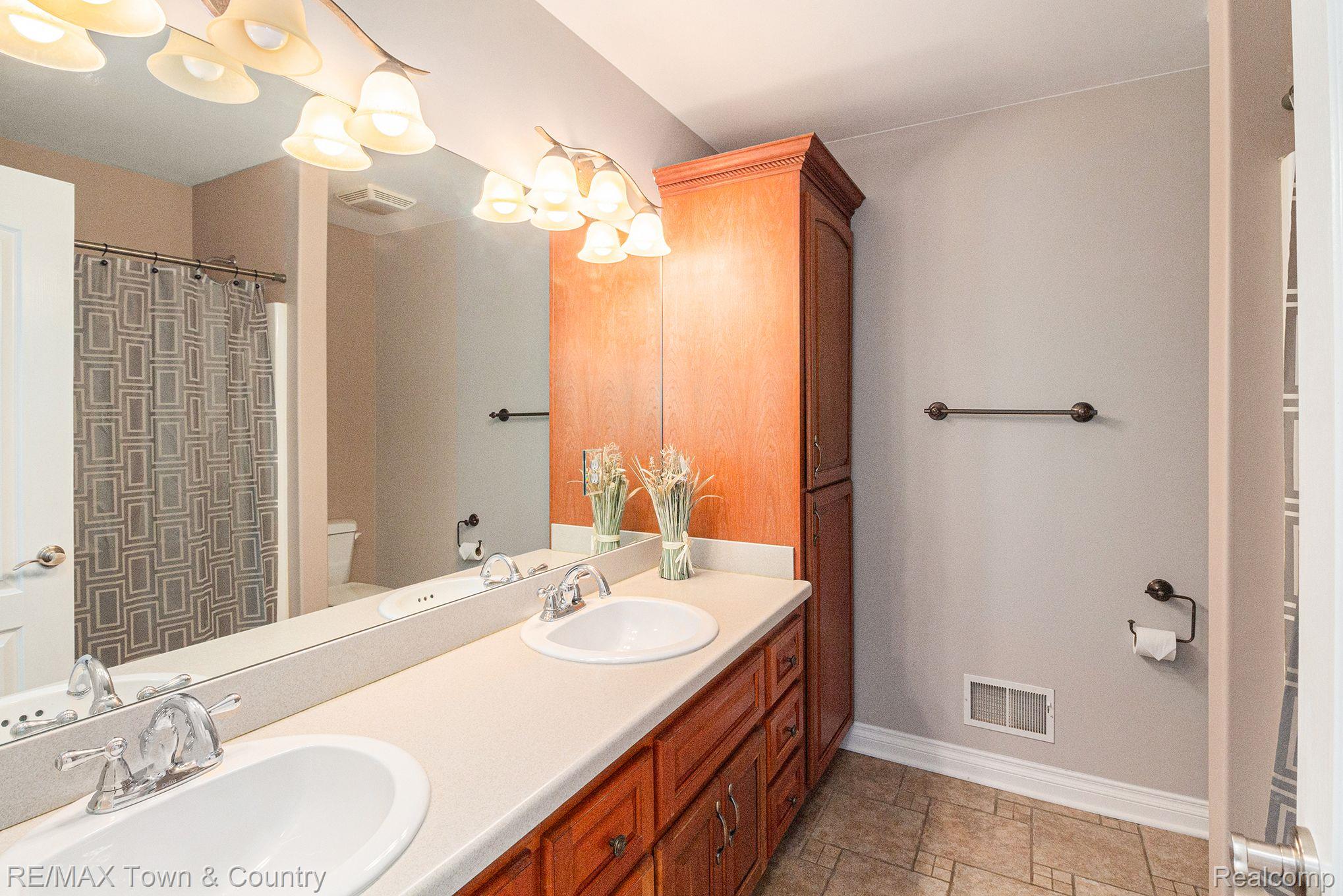 9170 Copper Ridge Way Davison, MI 48423 - Photo 26 of 44