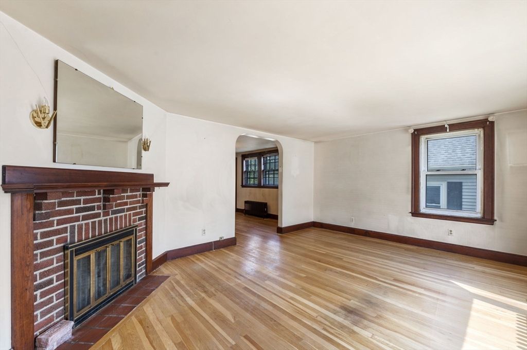 28 Sutcliffe Road Lynn, MA 01904 - Photo 5 of 33 Gallery Image 5