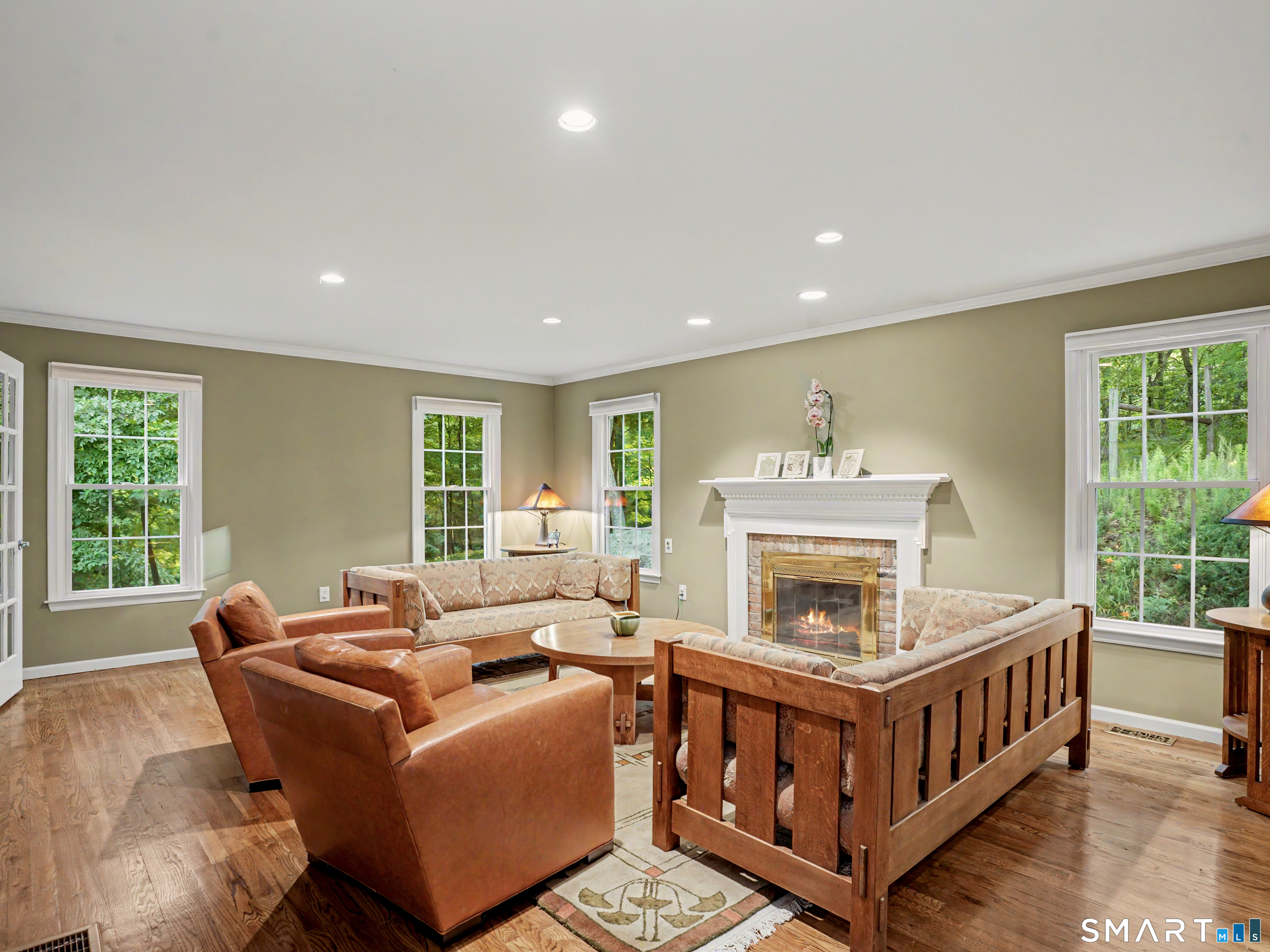 16 Banks Hill Place Ridgefield, CT 06877 - Photo 8 of 36