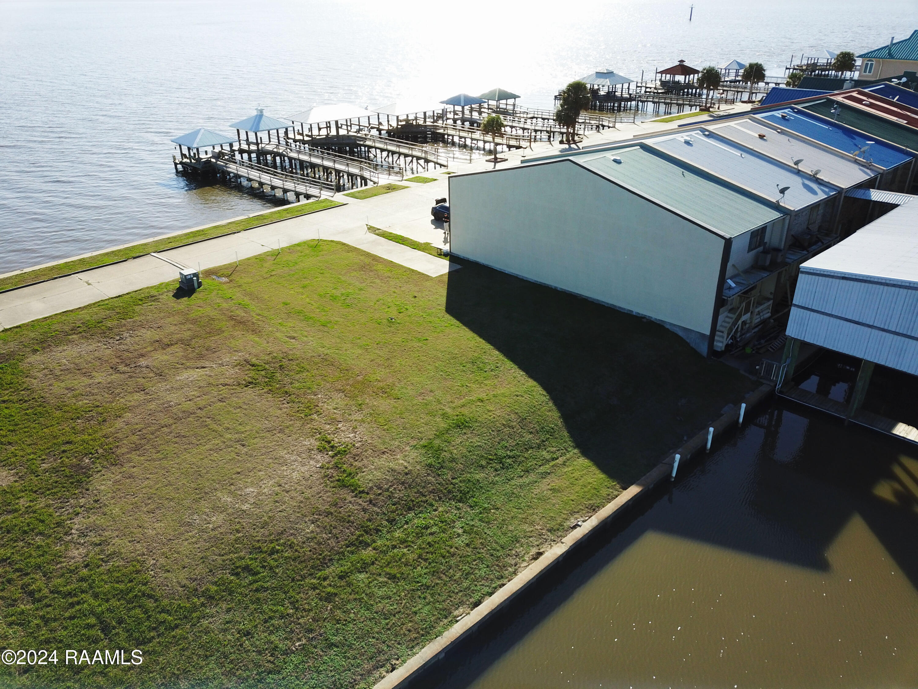 524 Bayview Lane Cypremort Point, LA 70538 - Photo 5 of 7 DJI_0034 (1)