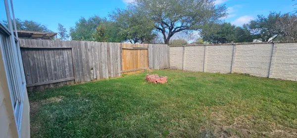 $1,850 | 7914 Sweetstone Bluff Lane, Cypress, TX 77433