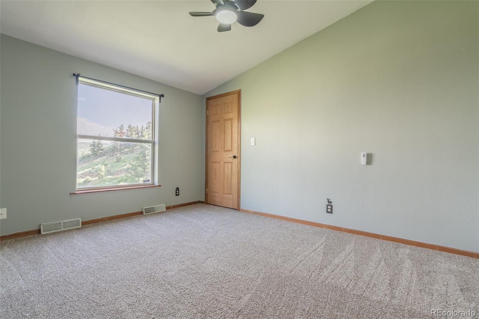 180 Deep Cut Road Livermore, CO 80536 - Photo 18 of 44