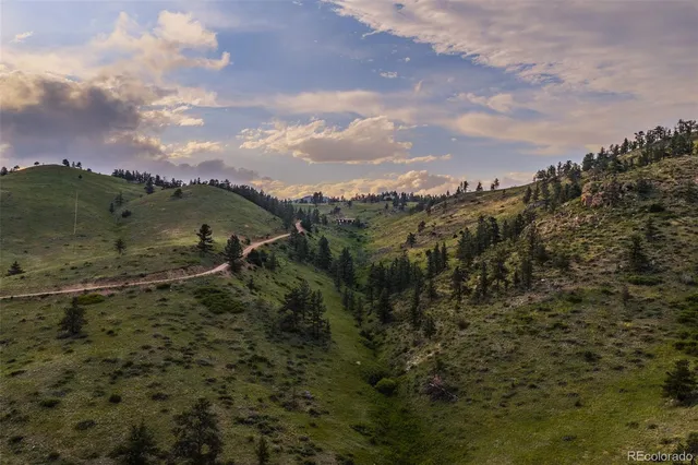 $595,000 | 180 Deep Cut Road, Livermore, CO 80536