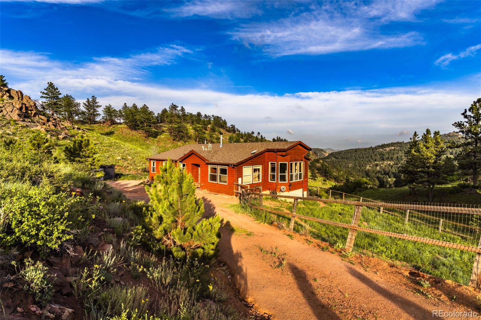 180 Deep Cut Road Livermore, CO 80536 - Photo 4 of 44