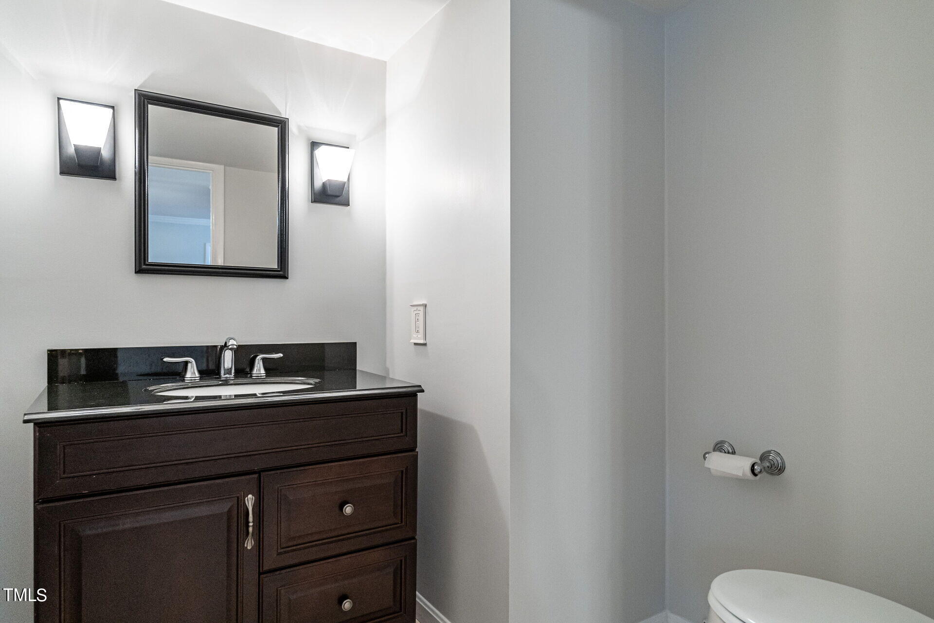 4713 Latimer Road Raleigh, NC 27609 - Photo 23 of 34 Half Bath