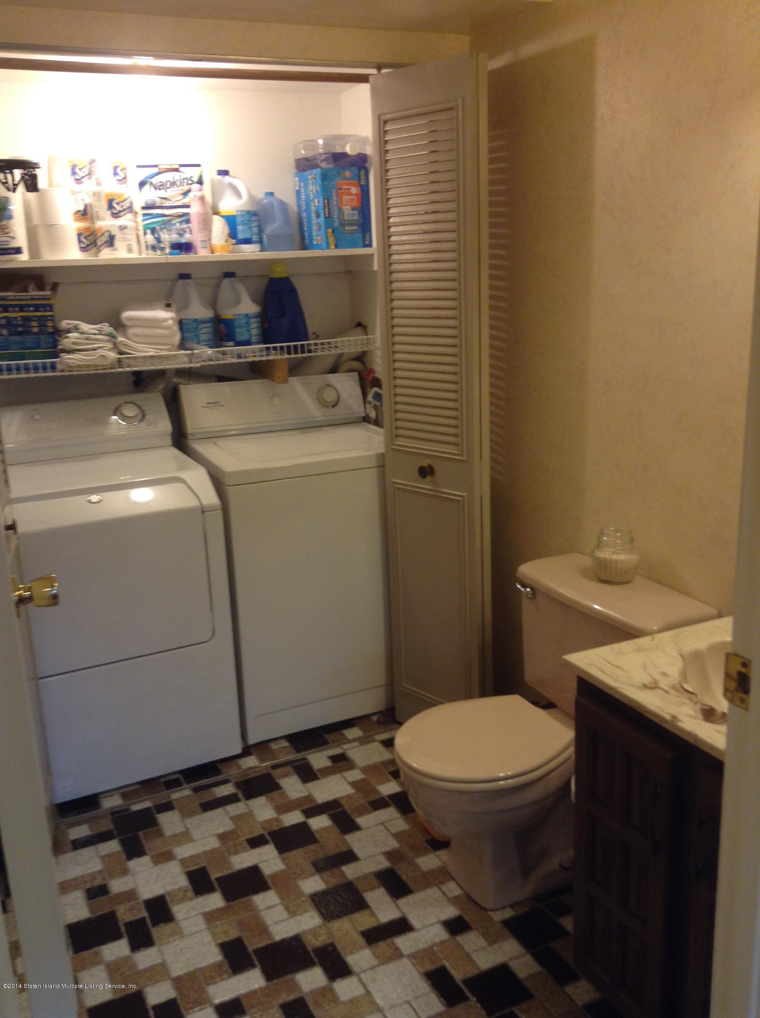 181 Green Valley Road Staten Island, NY 10312 - Photo 11 of 16 photo (65)