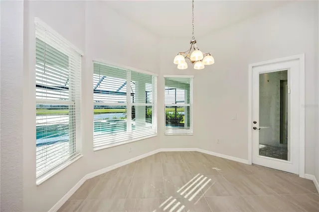 a view of a livingroom with a ceiling fan
