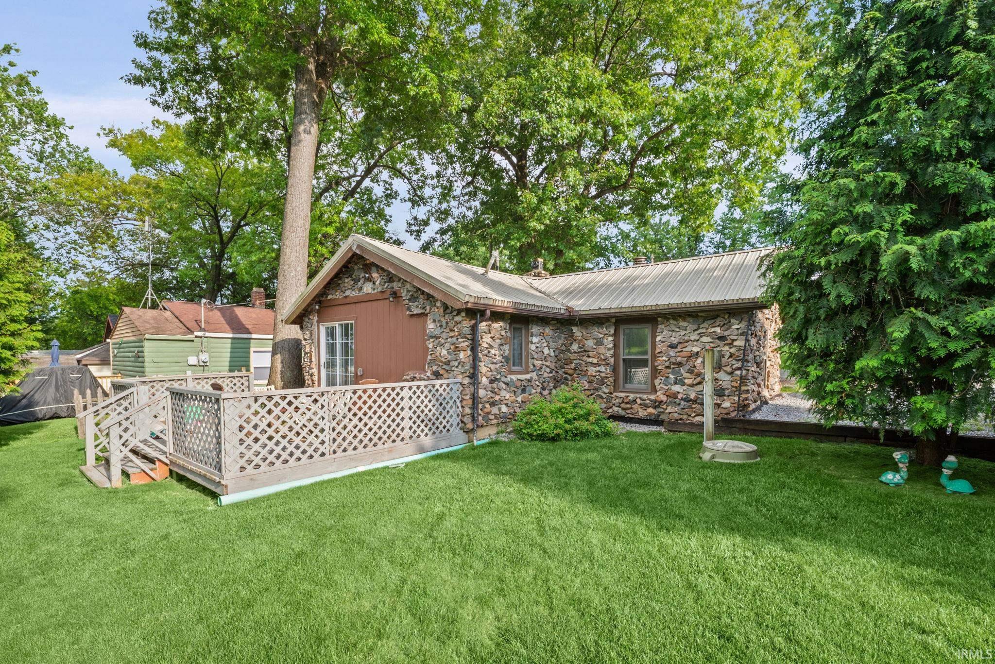 3935 East Parses Road Monticello, IN 47960 - Photo 22 of 34