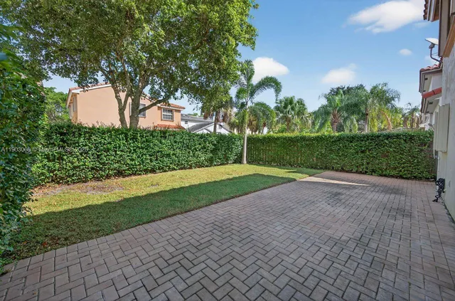 a building in middle of the garden