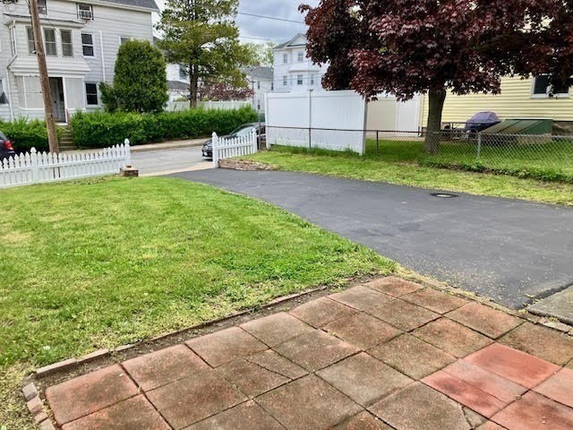 49 Downing Street Fall River, MA 02723 - Photo 6 of 34
