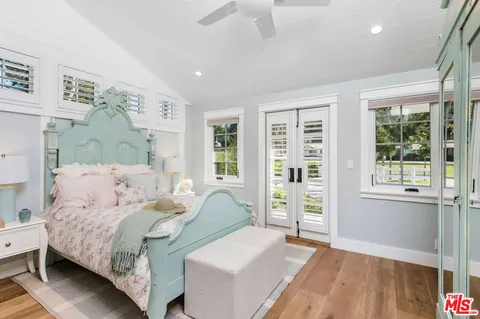 $9,500,000 | 5525 Paradise Valley Road, Hidden Hills, CA 91302