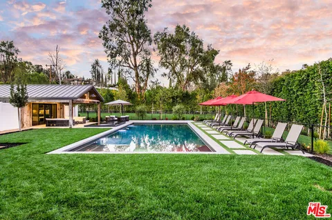 $9,500,000 | 5525 Paradise Valley Road, Hidden Hills, CA 91302