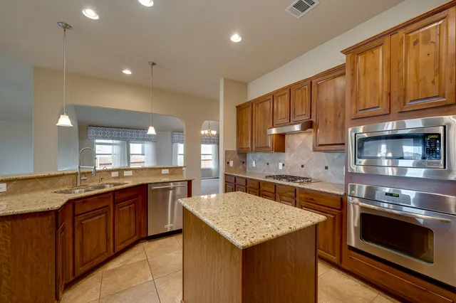 $3,300 | 5812 Gunnison Turn Road, Austin, TX 78738