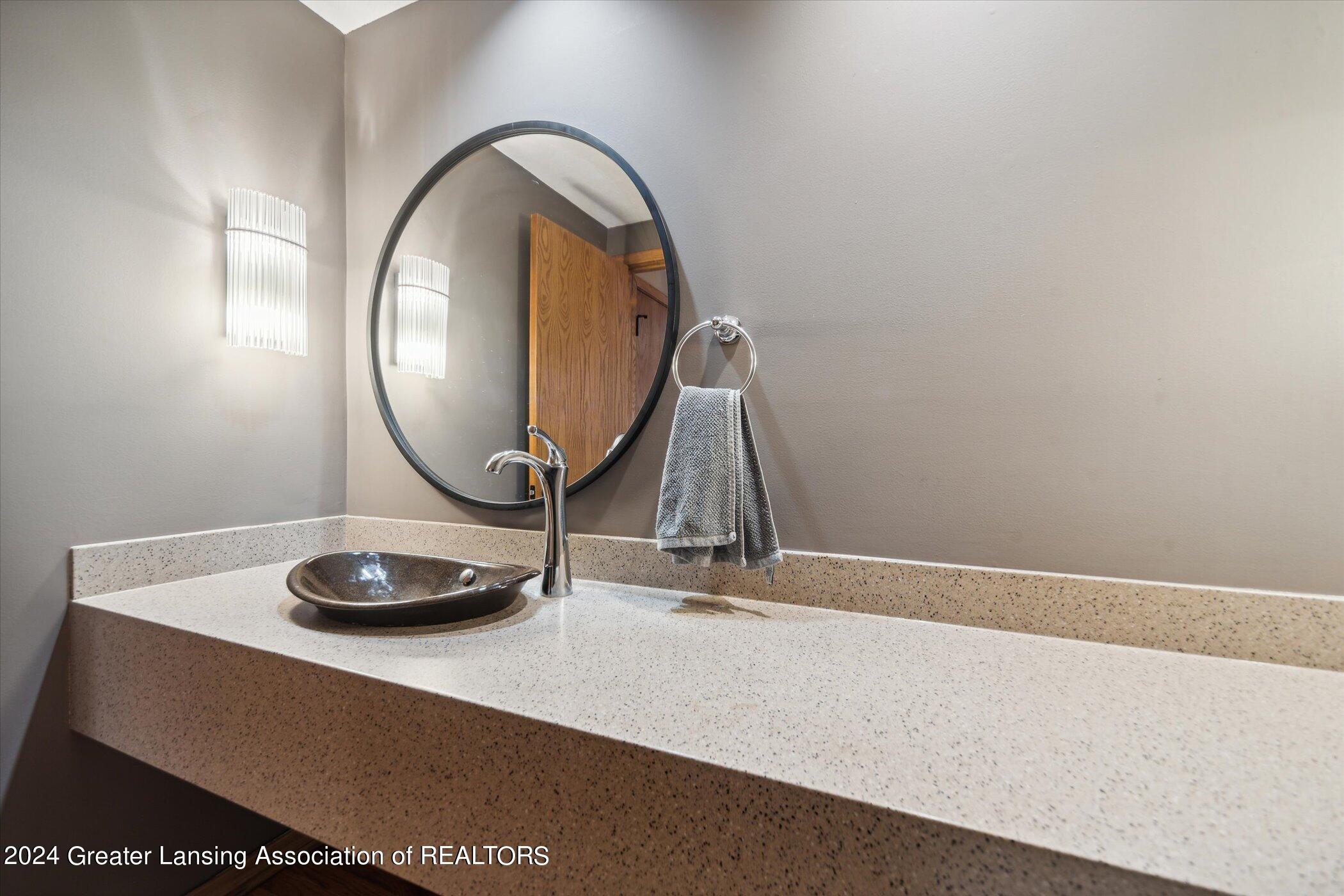 4353 Heartwood Road Okemos, MI 48864 - Photo 28 of 52 31-4353-Heartwood-Rd-Okemos-MI-48864-Win