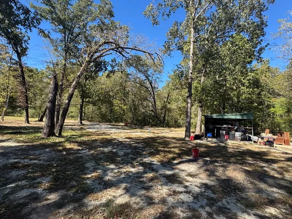 $725,000 | 690 Jim Fenley Loop, Lufkin, TX 75901