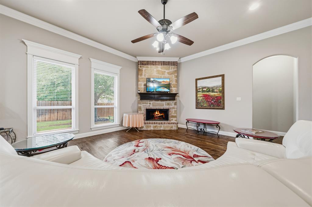 17031 Stone Briar Road Woodway, TX 76712 - Photo 7 of 36