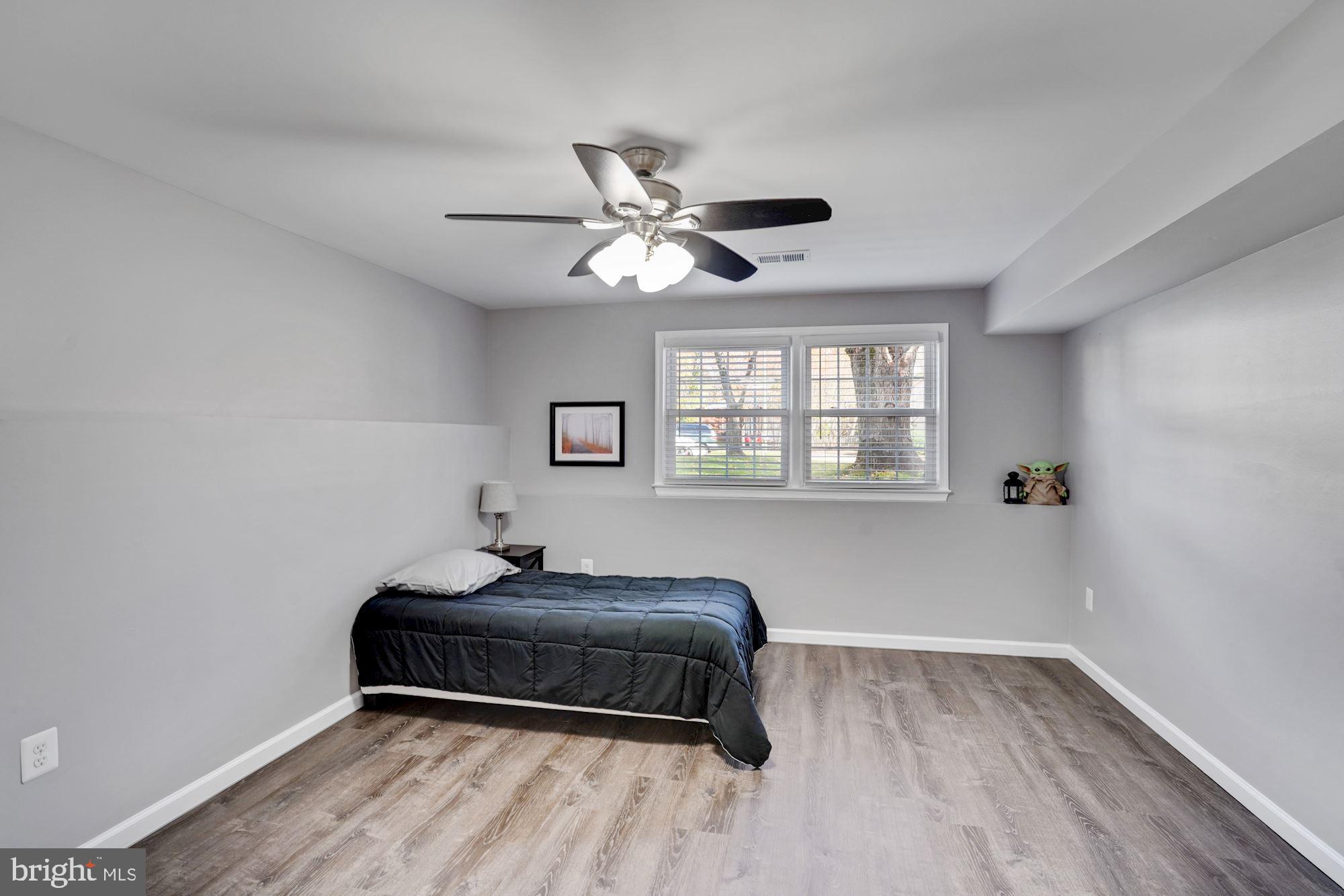 8915 Spur Road Springfield, VA 22153 - Photo 23 of 35 Spacious Fourth Bedroom.