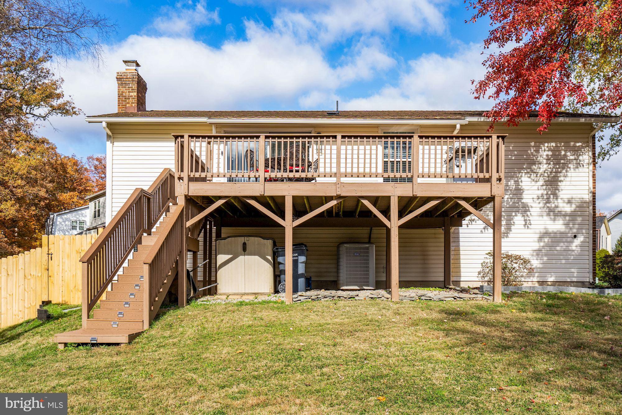 8915 Spur Road Springfield, VA 22153 - Photo 31 of 35 Large Composite Deck off Kitchen