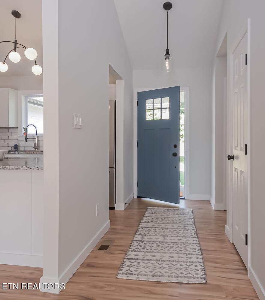 4420 Raj Road, Unit 4 Knoxville, TN 37921 - Photo 3 of 25 Gallery Image 3