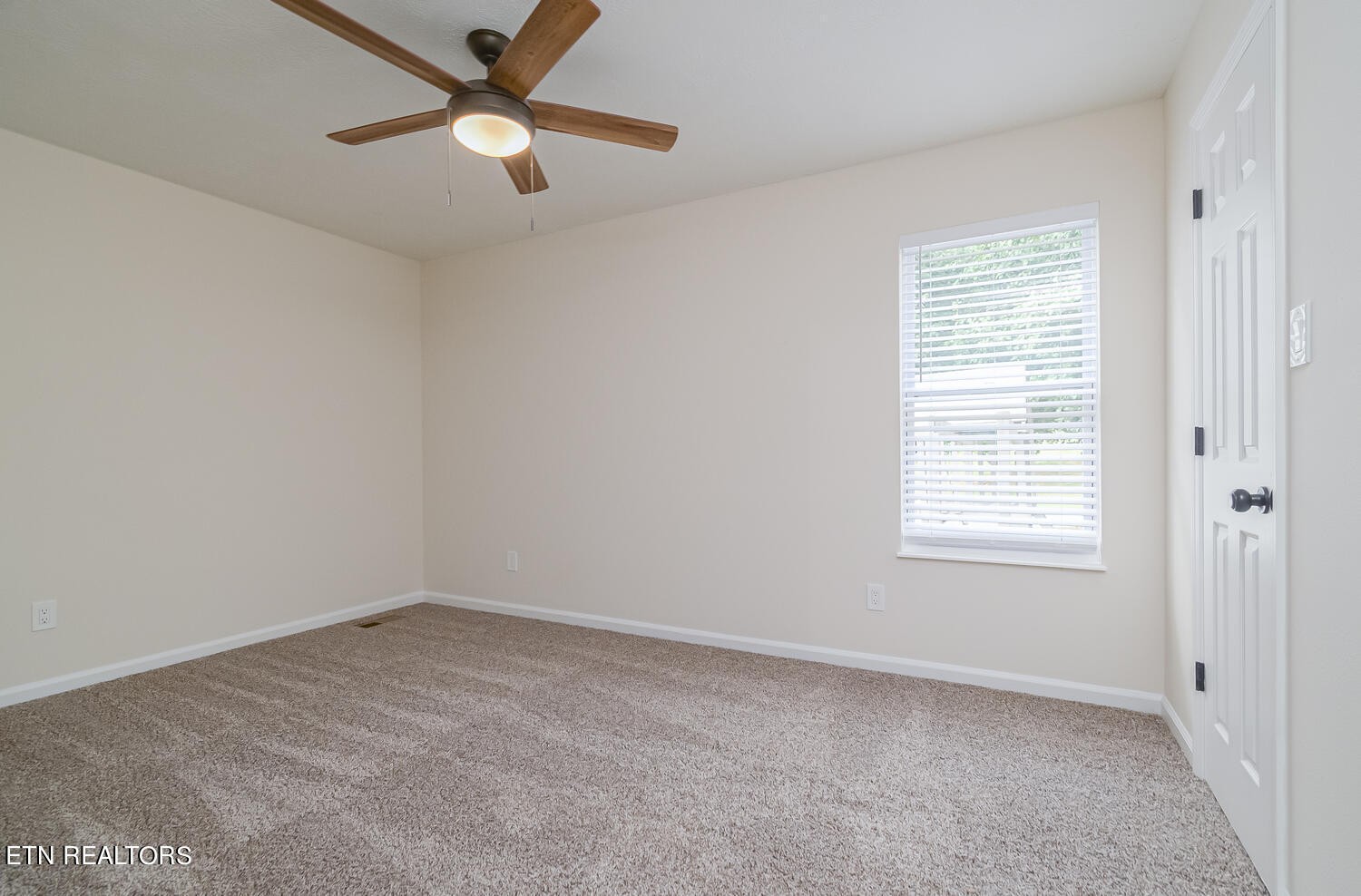 4420 Raj Road, Unit 4 Knoxville, TN 37921 - Photo 10 of 25 Gallery Image 10