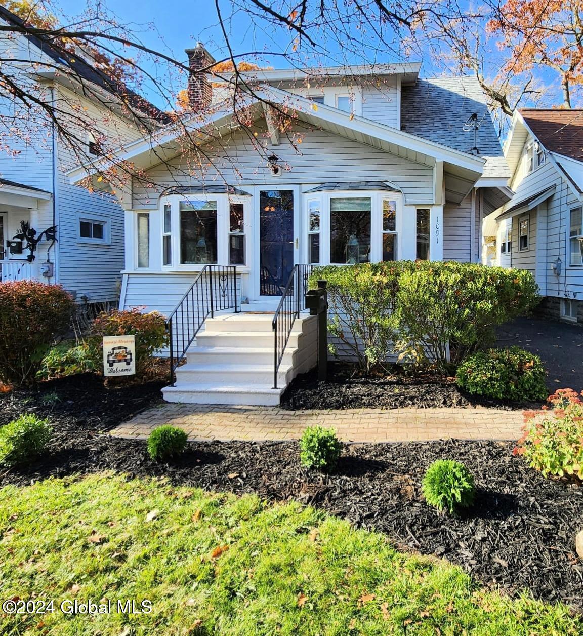 1091 Van Antwerp Road Schenectady, NY 12309 - Photo 1 of 36 IMG-20241028-WA0005
