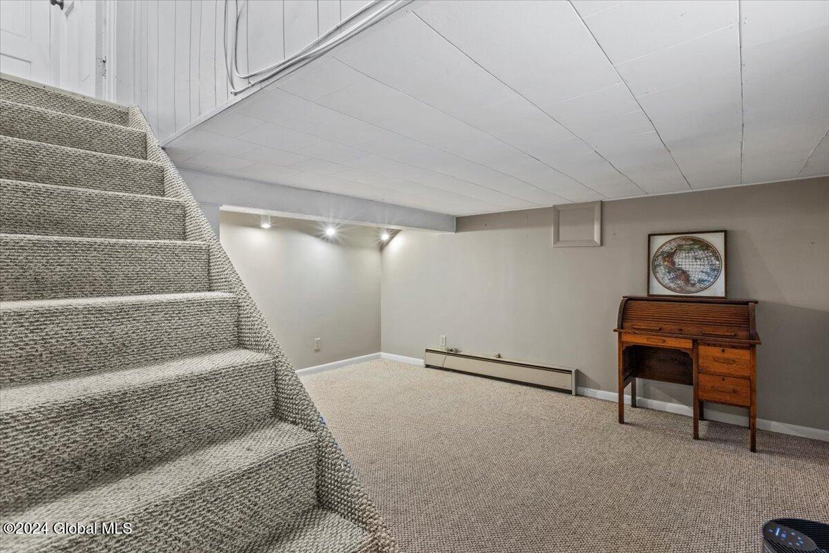 1091 Van Antwerp Road Schenectady, NY 12309 - Photo 27 of 36 31-ES6A9382