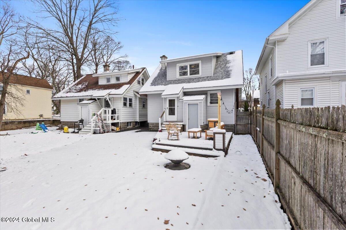1091 Van Antwerp Road Schenectady, NY 12309 - Photo 32 of 36 37-ES6A9403