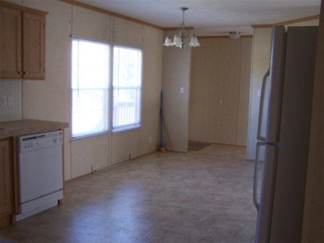 1266 Shaw Road Woodruff, SC 29388 - Photo 6 of 12