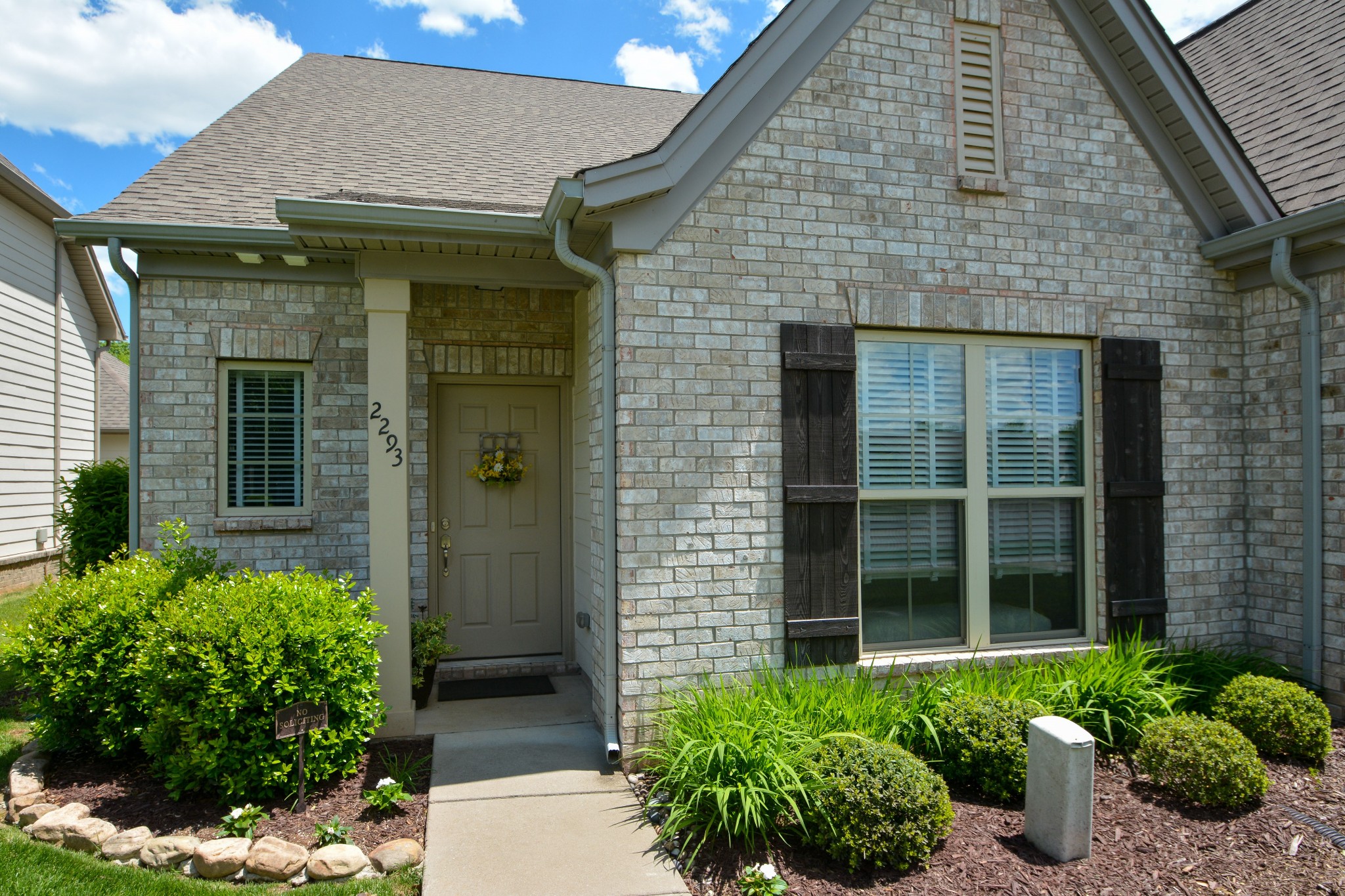 2293 Cason Lane Murfreesboro, TN 37128 - Photo 2 of 32 a front view of a house