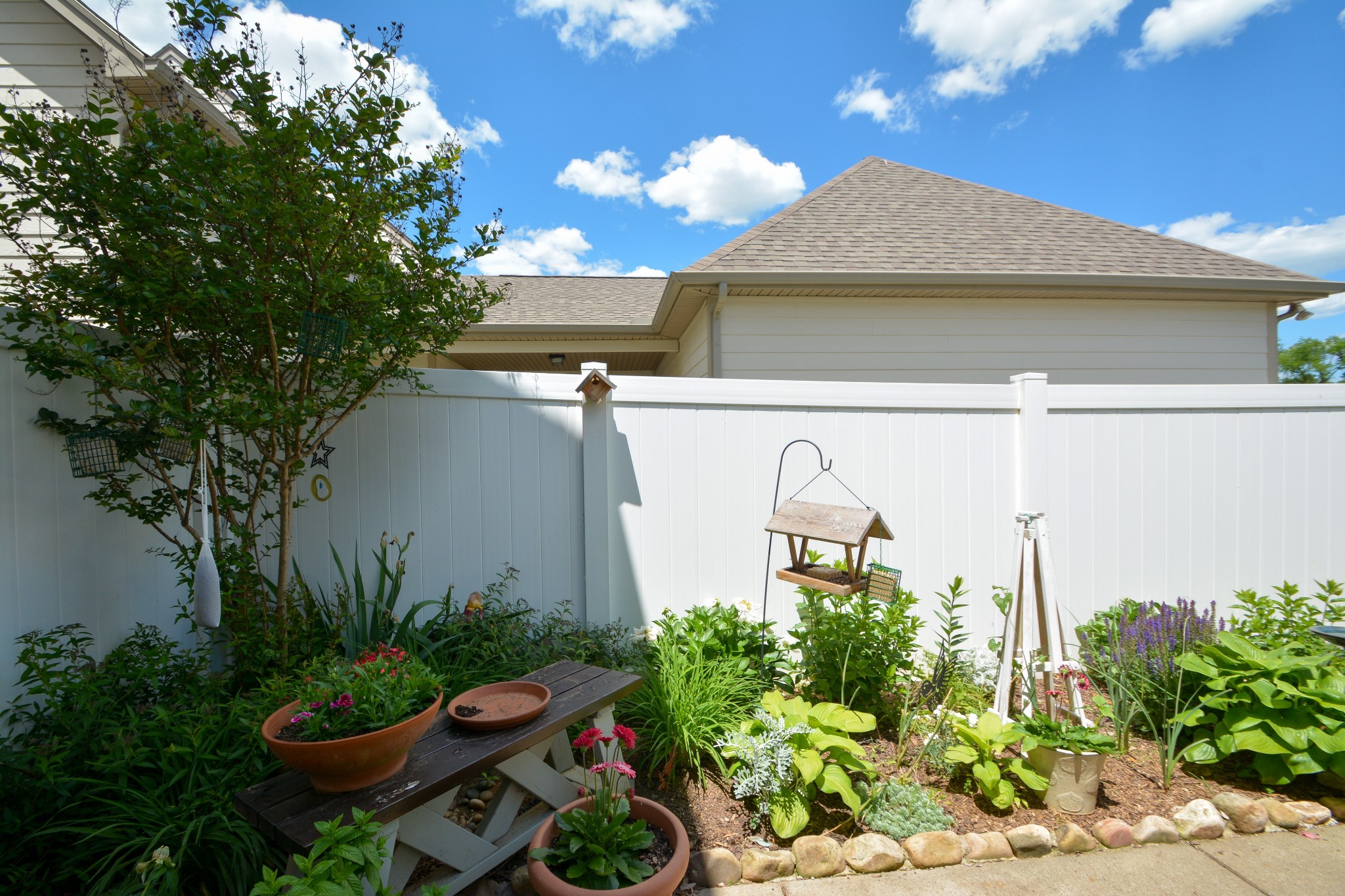 2293 Cason Lane Murfreesboro, TN 37128 - Photo 29 of 32 a front view of a house with garden