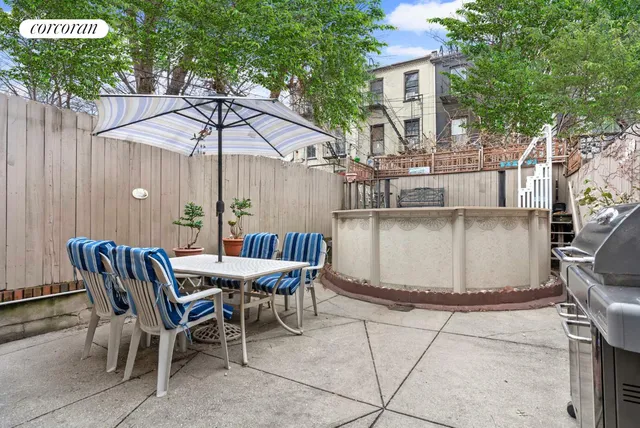 $2,900,000 | 75 2nd Street | Carroll Gardens