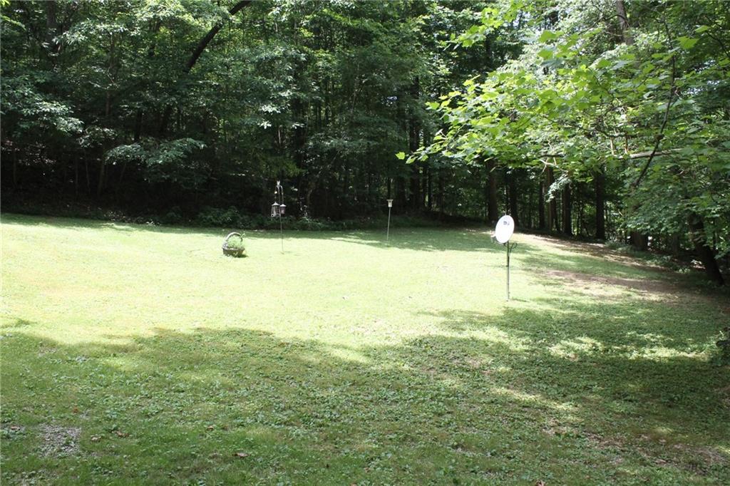 1978 Hoover Road Nashville, IN 47448 - Photo 7 of 42