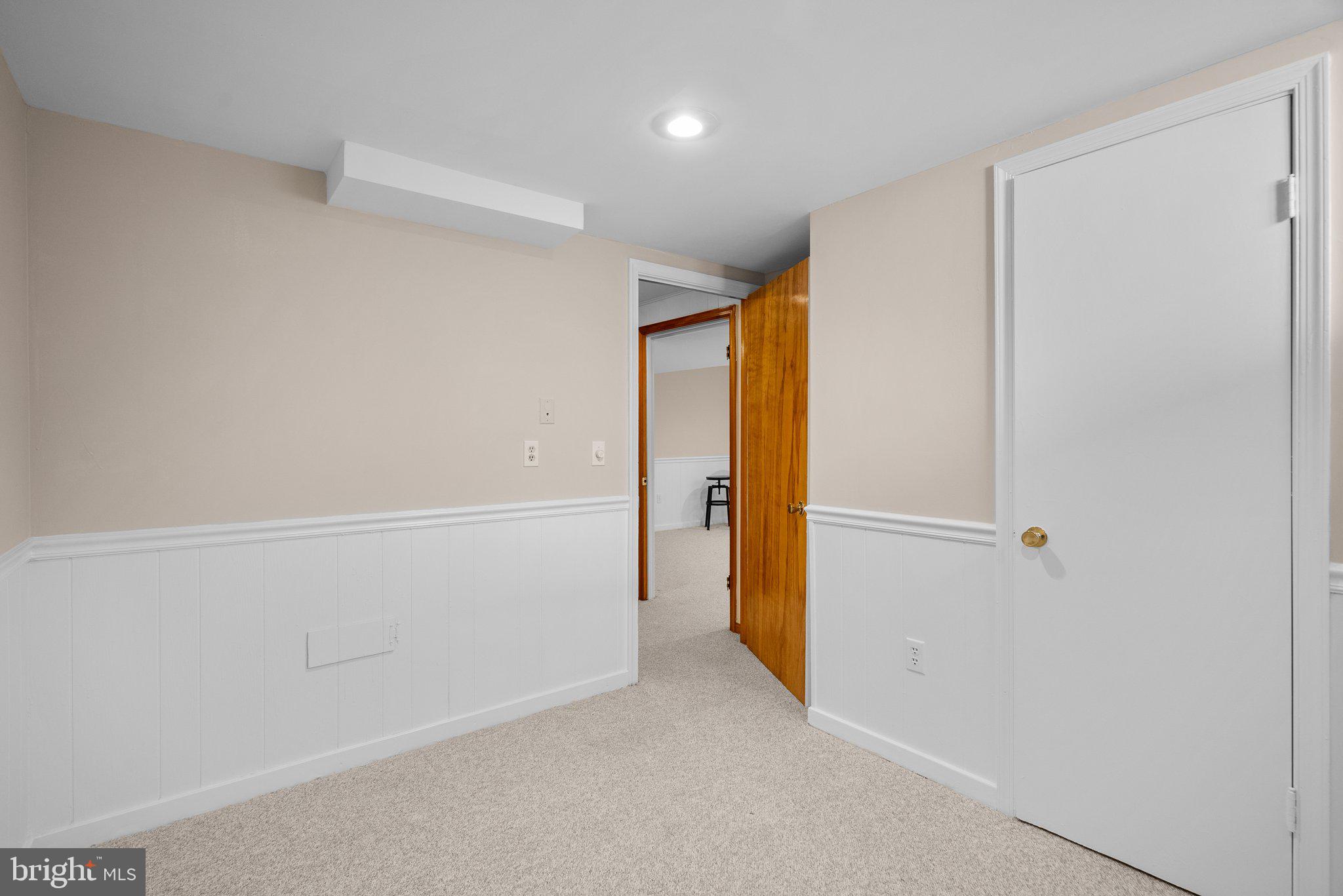 1007 Helena Drive Silver Spring, MD 20901 - Photo 28 of 39 a view of an empty room