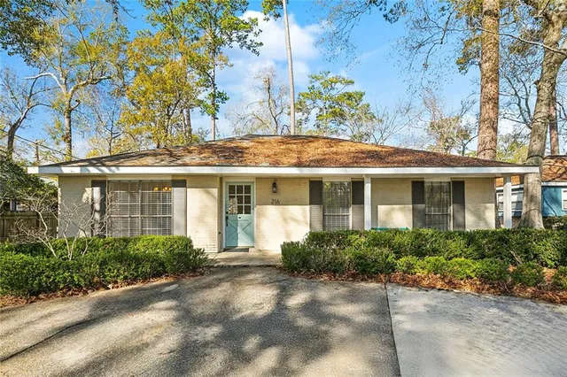$249,500 | 216 Goldenwood Street, Mandeville, LA 70448
