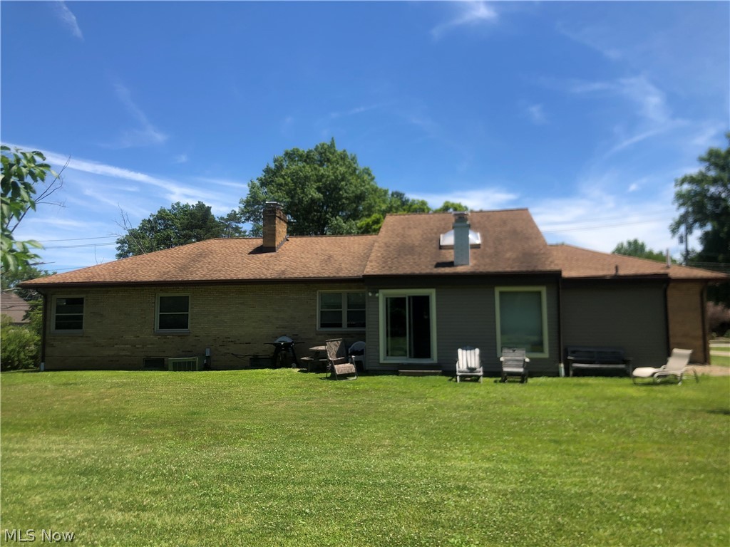 6222 Crossview Road Independence, OH 44131 - Photo 5 of 12