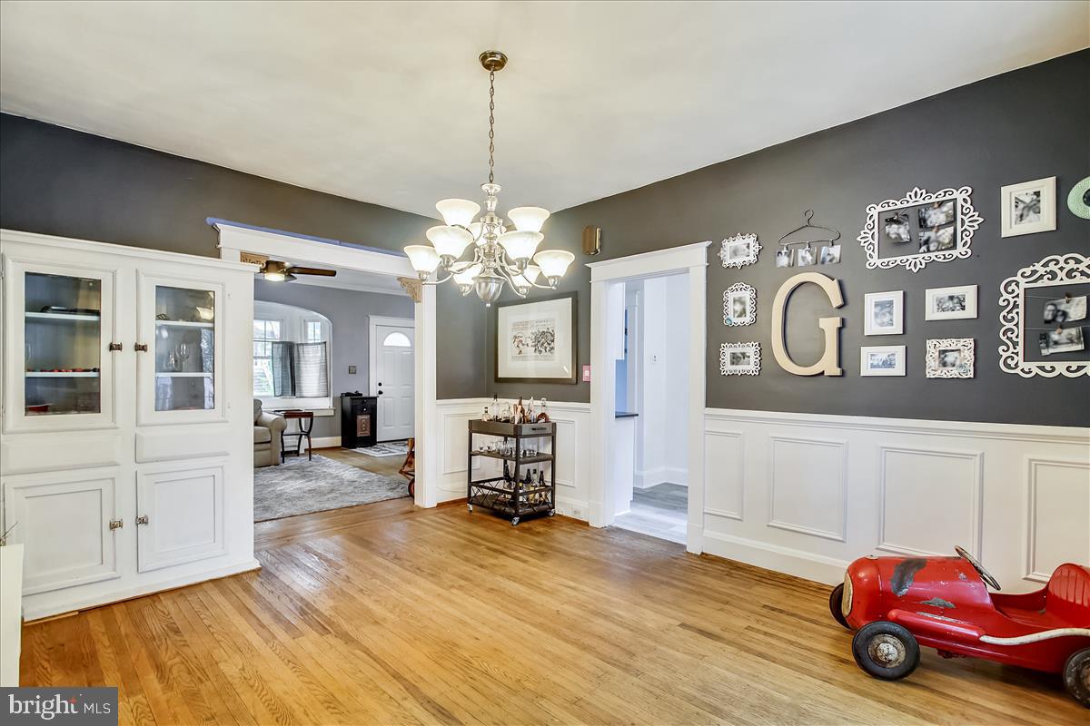 5313 Wendley Road Baltimore, MD 21229 - Photo 16 of 37 Elegant trim molding throughout the dining room