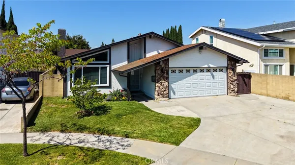 $1,150,000 | 13557 Semora Place, Cerritos, CA 90703
