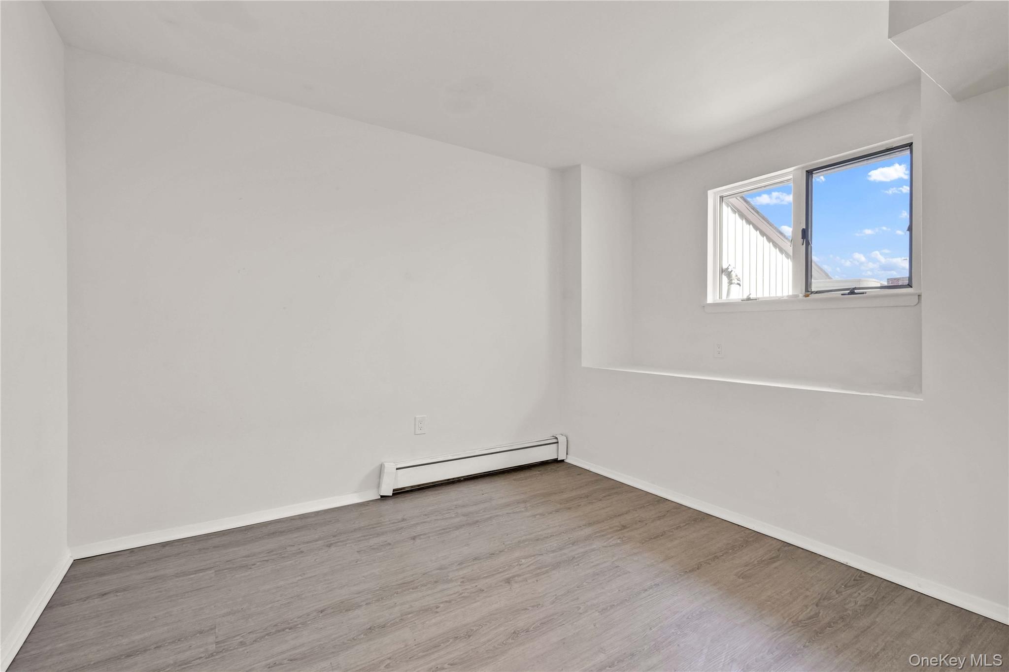 120-09 Riviera Court, Unit 10B Queens, NY 11356 - Photo 19 of 37