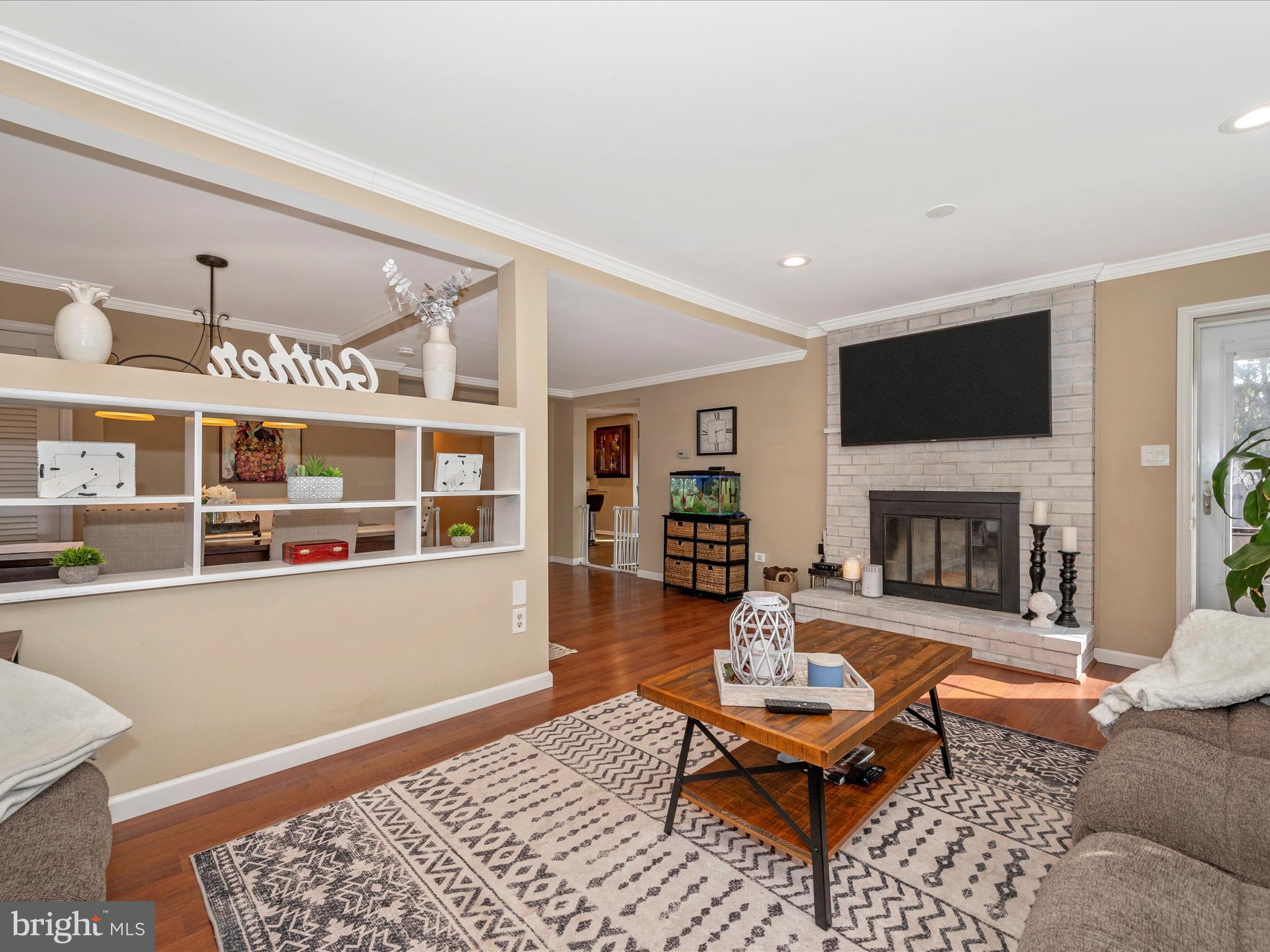 13206 Bluhill Road Silver Spring, MD 20906 - Photo 14 of 57 Family Room