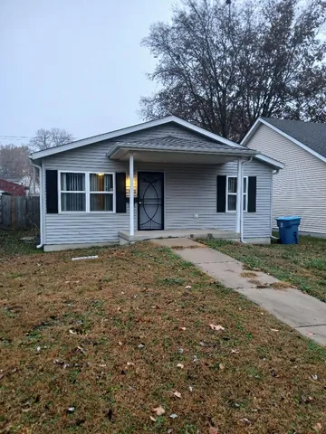 $144,000 | 1405 East Edwards Street, Springfield, IL 62703