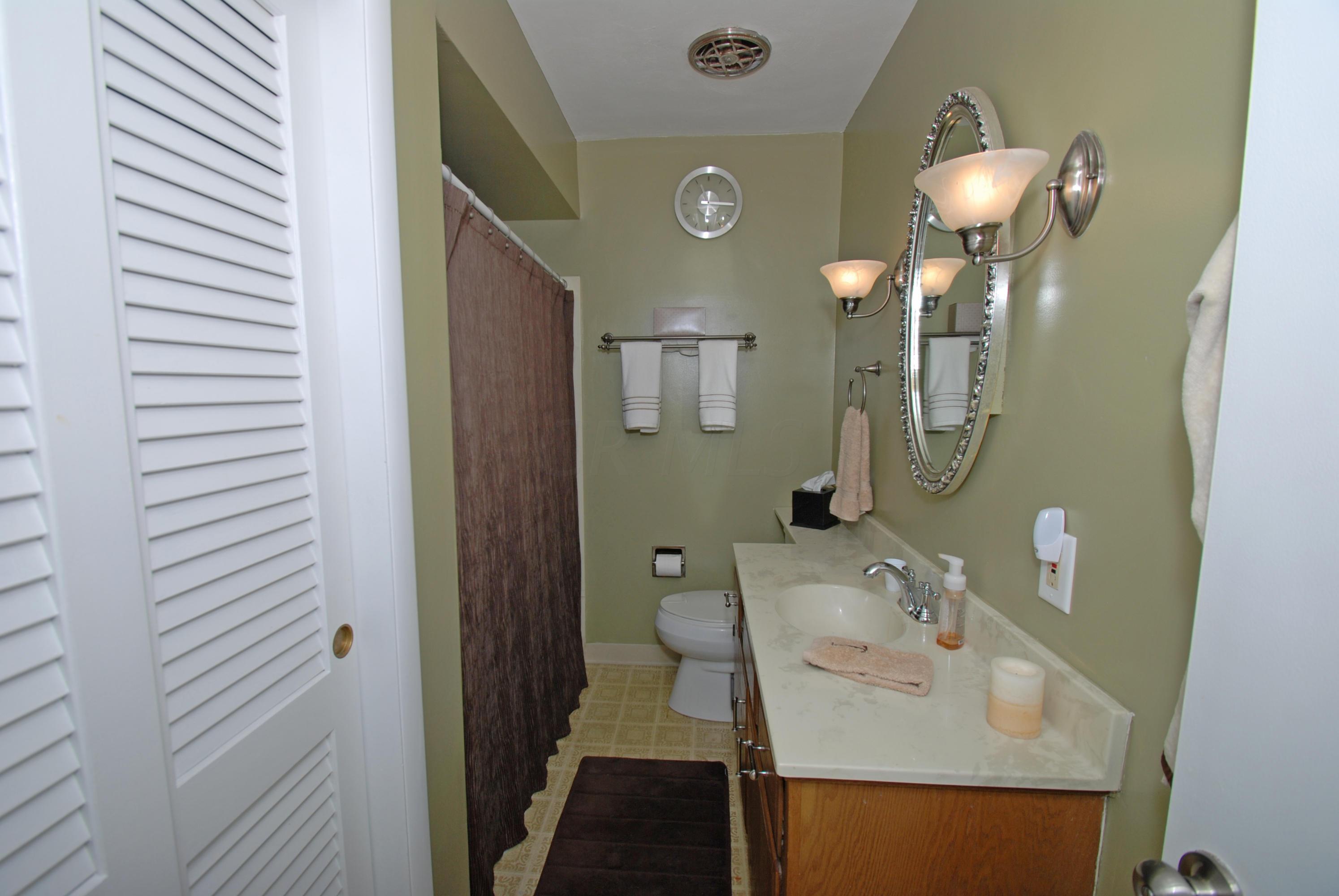 1004 Wetmore Road Columbus, OH 43224 - Photo 11 of 18 Gallery Image 11