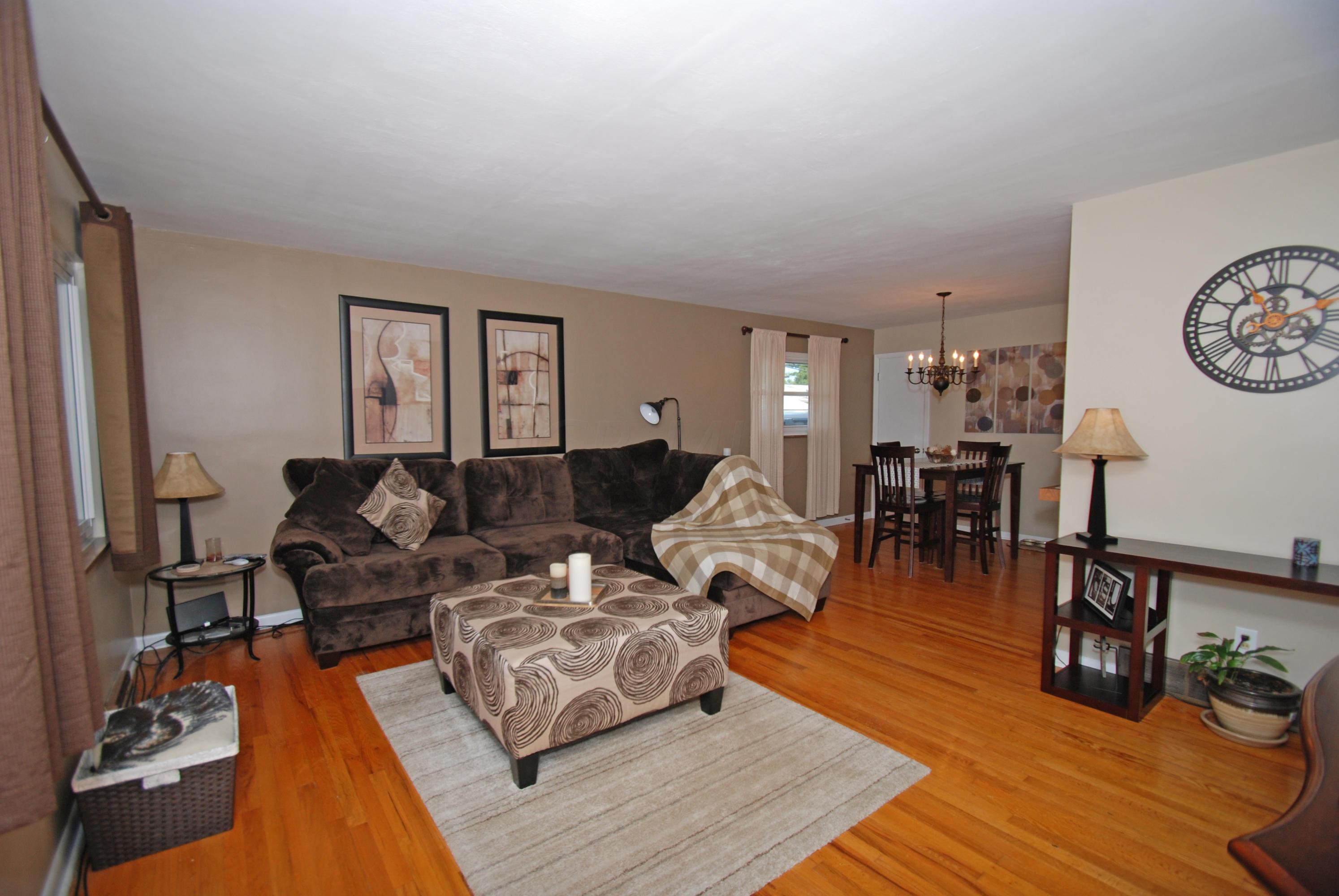 1004 Wetmore Road Columbus, OH 43224 - Photo 2 of 18 Gallery Image 2