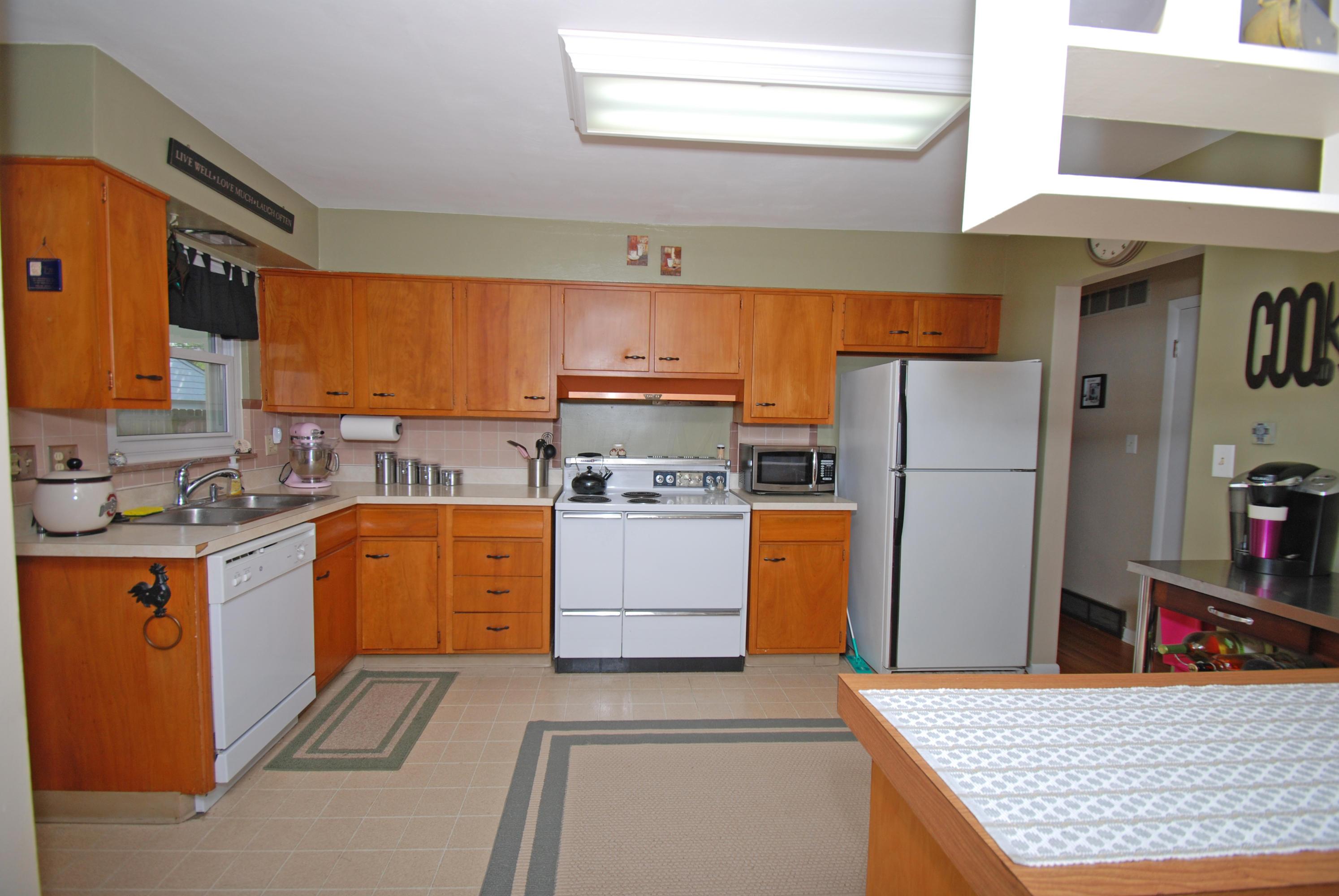 1004 Wetmore Road Columbus, OH 43224 - Photo 5 of 18 Gallery Image 5