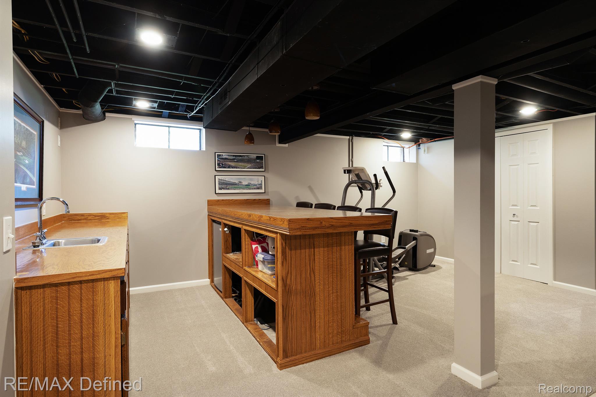 499 Whitney Drive Rochester, MI 48307 - Photo 33 of 43 Gallery Image 33