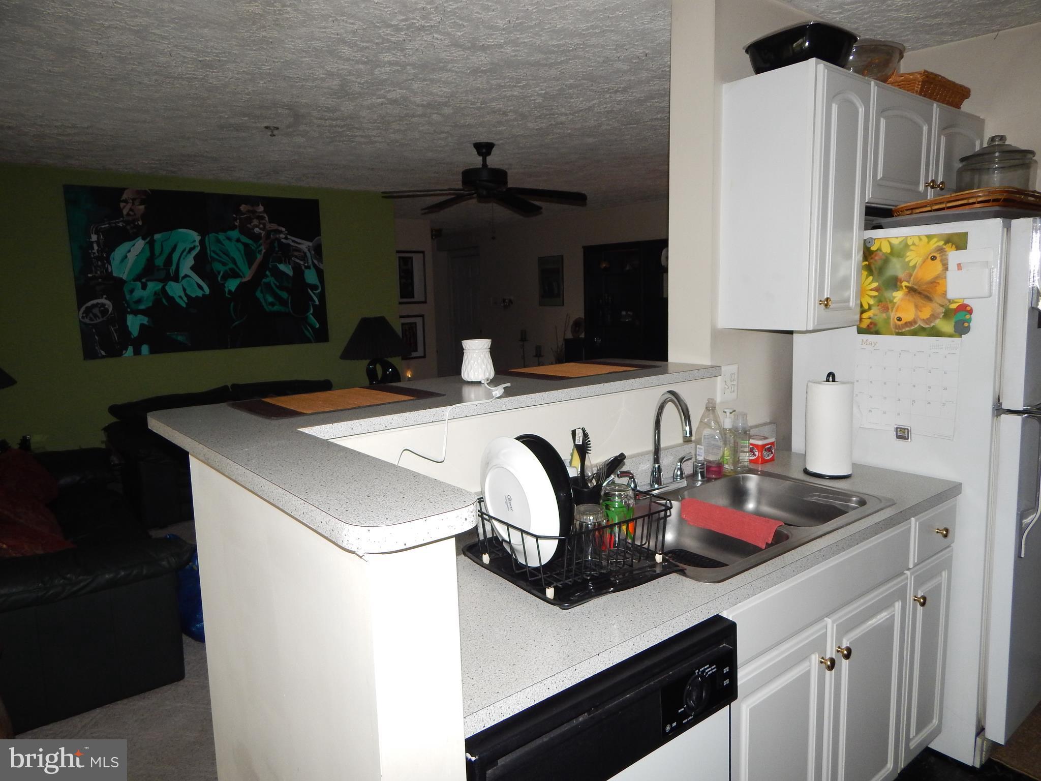 4553 Aspen Mill Road, Unit 4553 Baltimore, MD 21236 - Photo 18 of 31 Kitchen