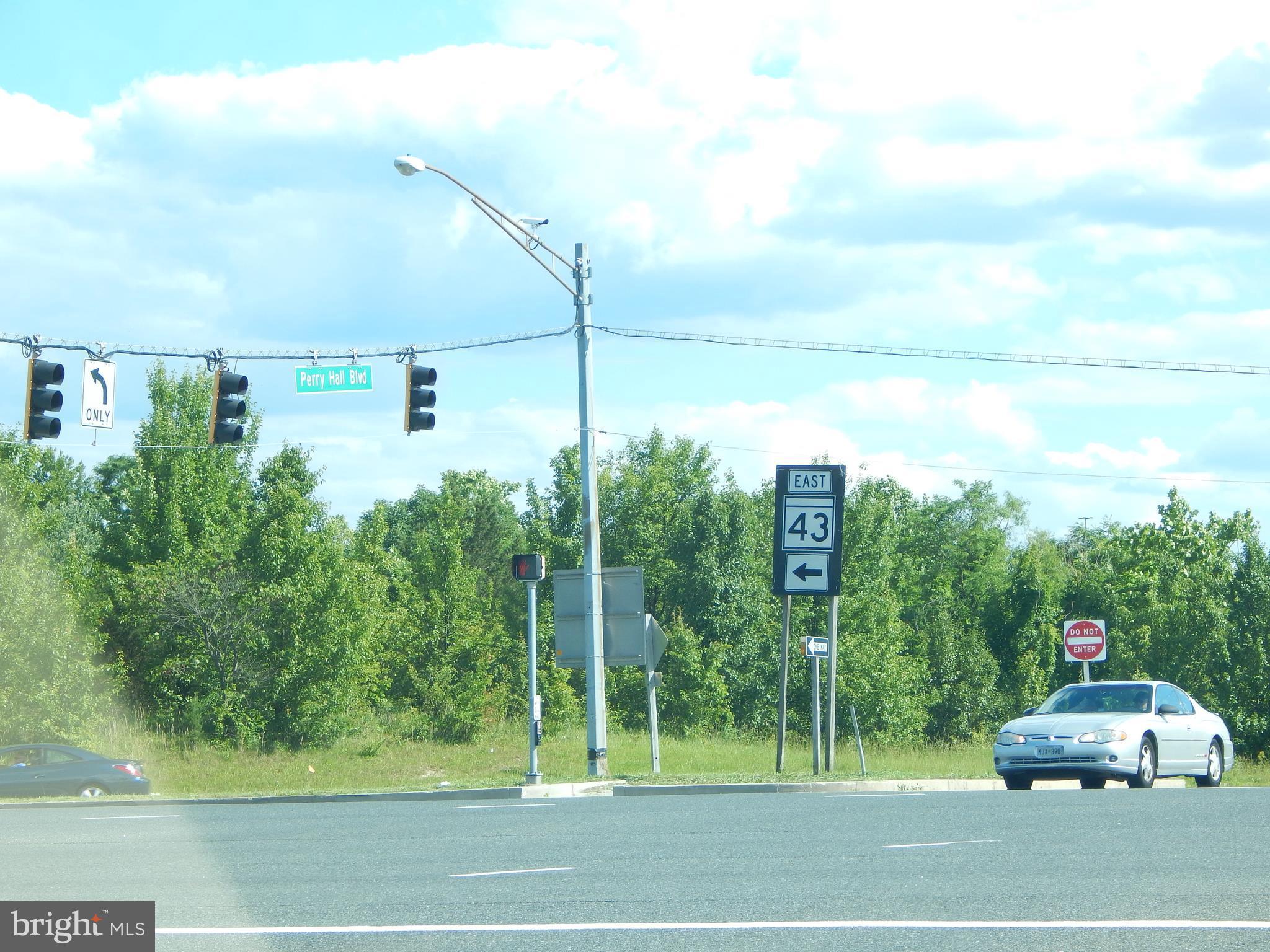 4553 Aspen Mill Road, Unit 4553 Baltimore, MD 21236 - Photo 7 of 31 Exterior (General)